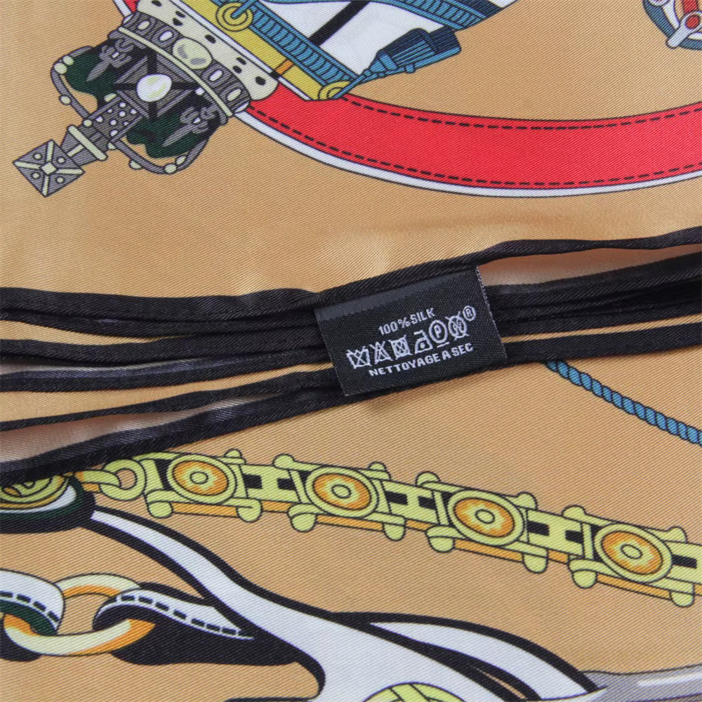 Crown et Carrosse Scarf - 90CM - 100% Silk